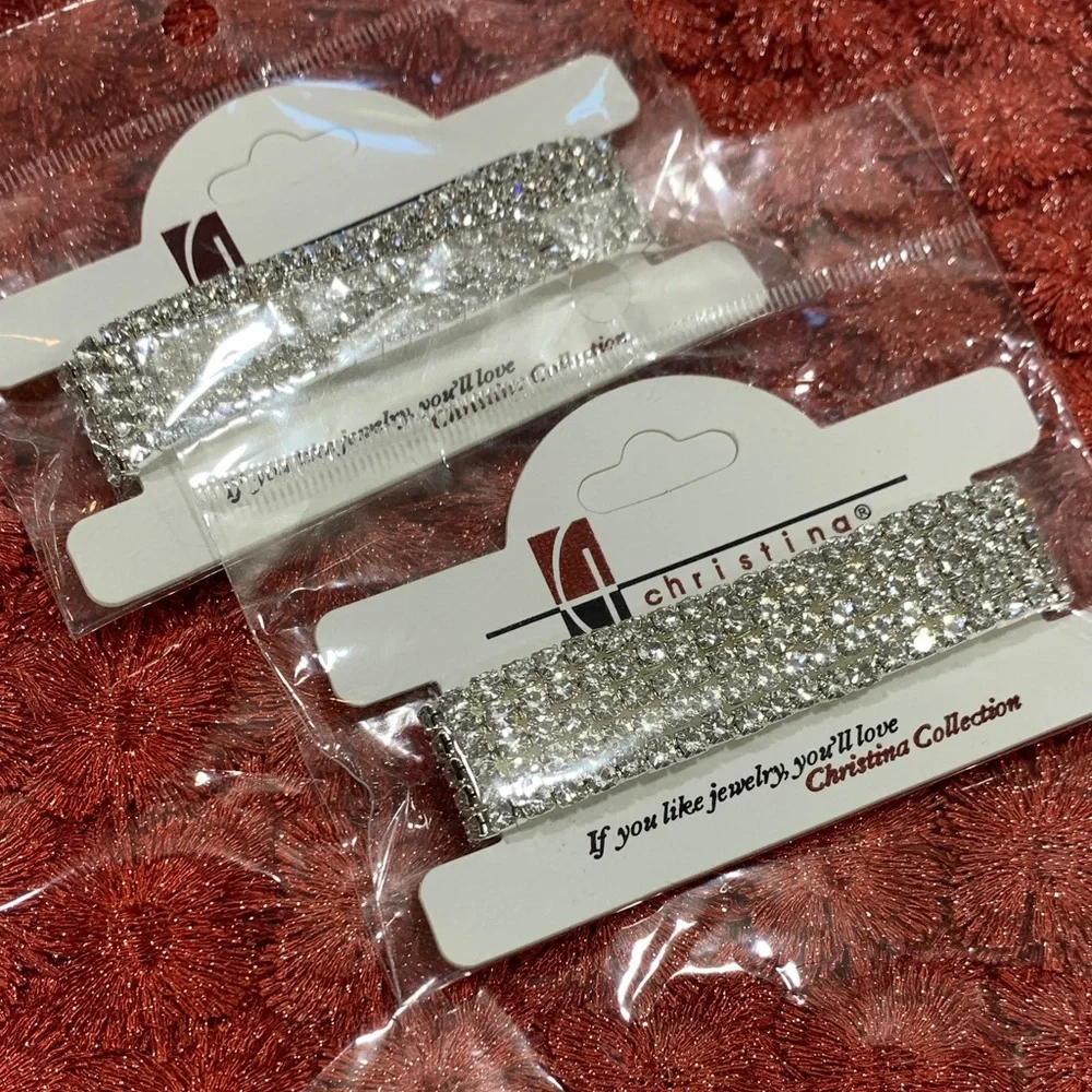 Rhinestone bracelets stretch, two pack NWT